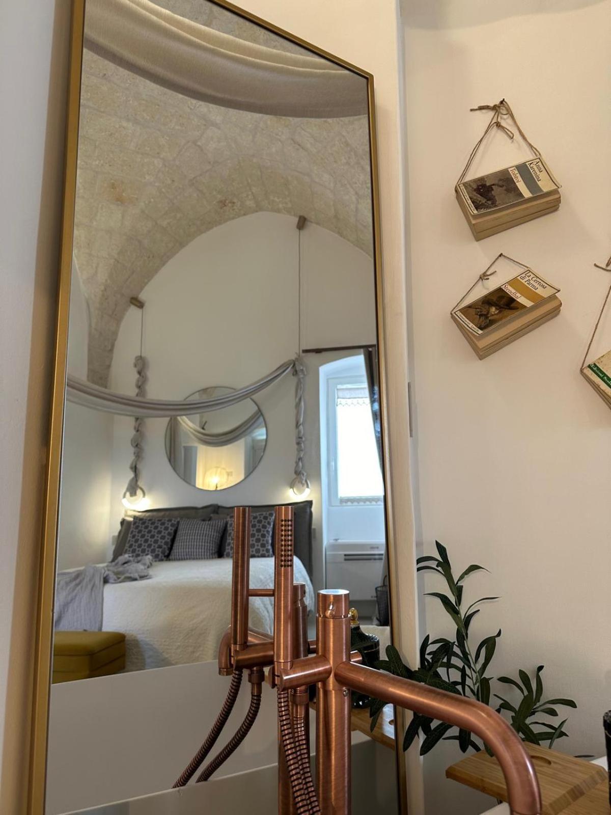 Suite Sami Charming Home 오스투니 외부 사진